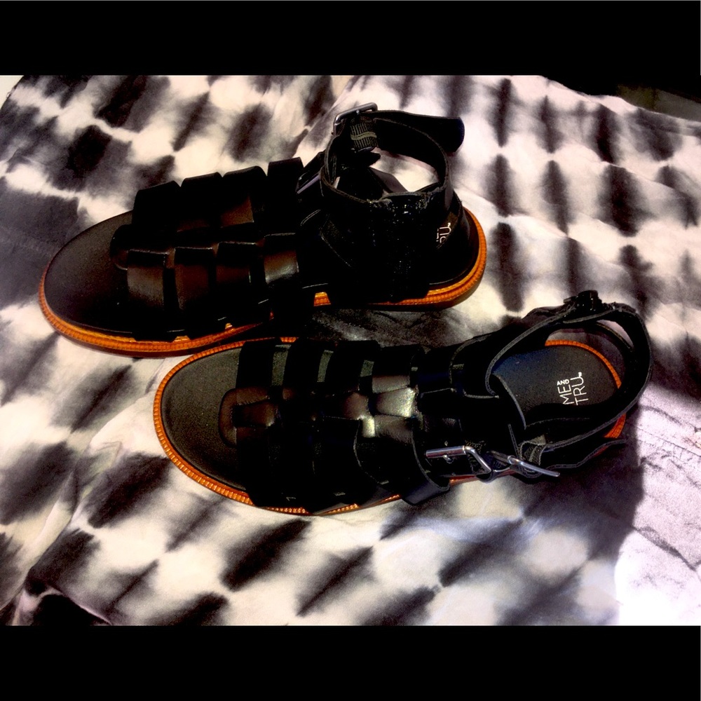 Time and Tru Gladiator Sandals